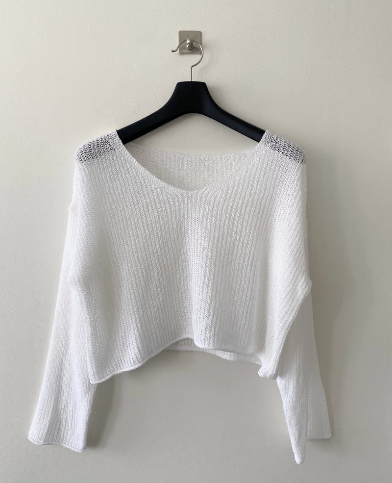 Dense V neck knit