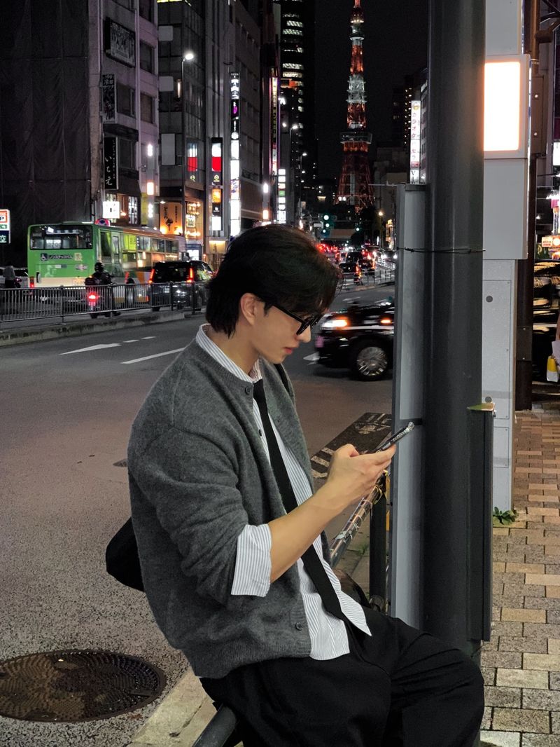 Look ベンティソフトラウンドボタンニットカーディガン