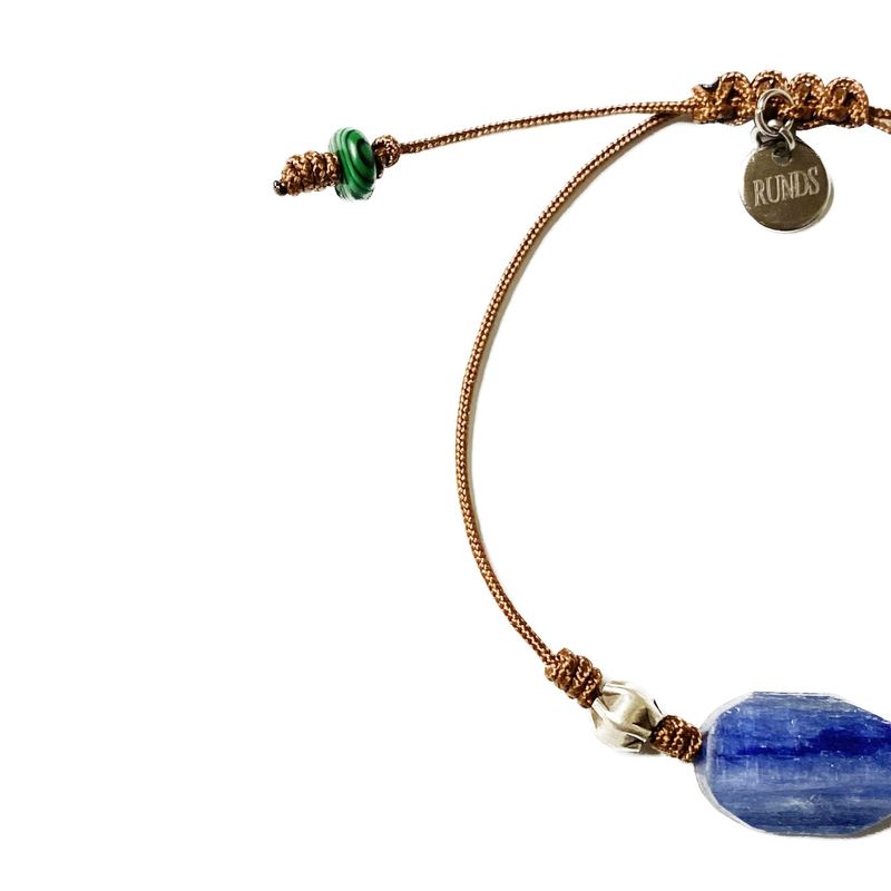 bworn gemstone bracelet 