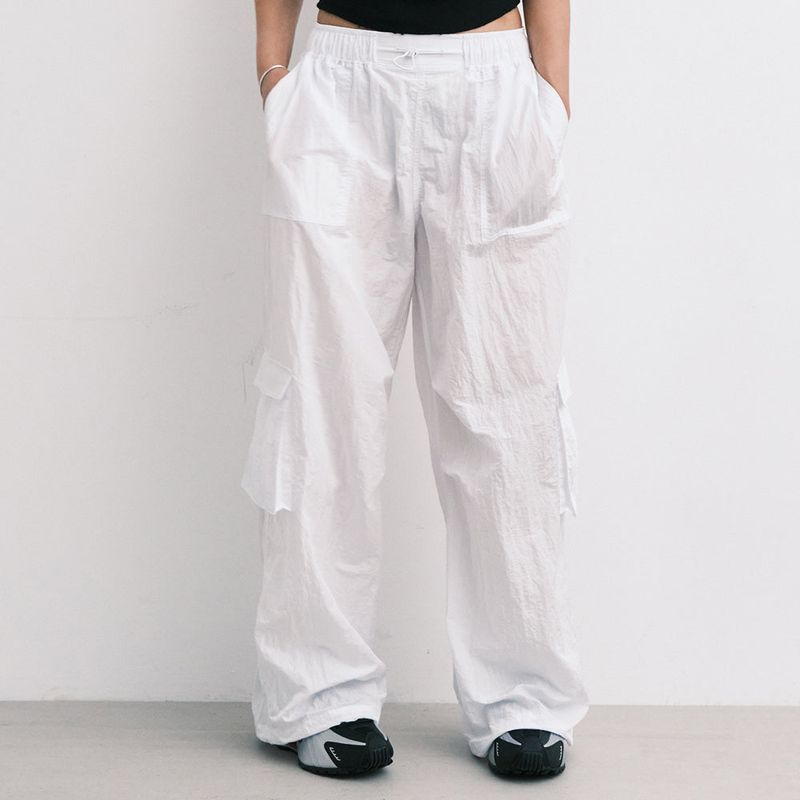 MIDNIGHT MOVE（ミッドナイトムーブ）の「shカーゴパンツ (white)（パンツ）」