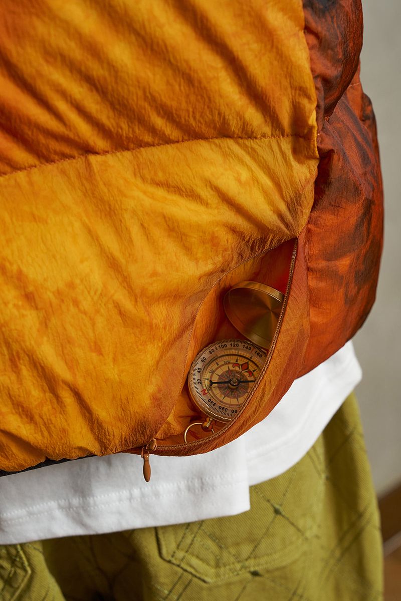 REVERSIBLE DOWN JACKET