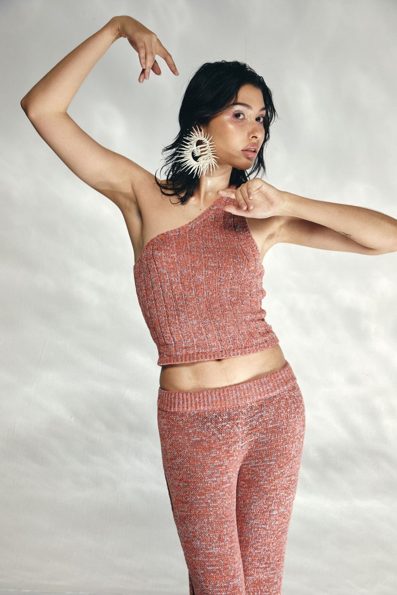 KNIT AND PROMISE One Shoulder Top