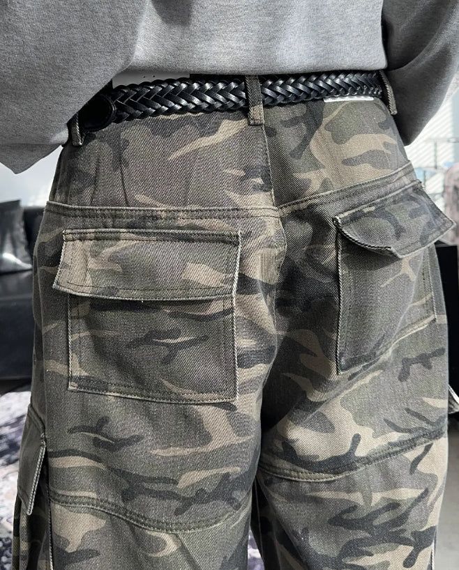 Ruiff Wide Cargo Pants