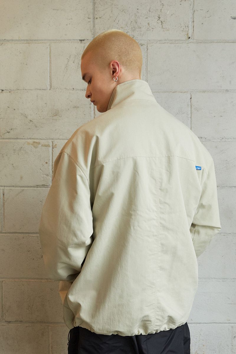 BSR2223FWJK058 CCC WIDE JACKET GRAY BEIGE