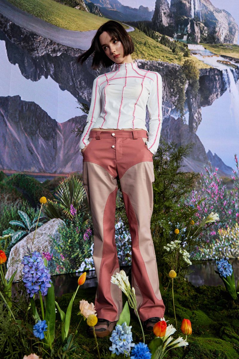 Body Sculpture Semi Bootcut Pants PINK