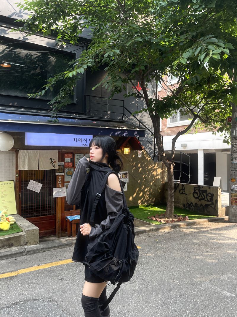 shoulder slit wind anorak hood