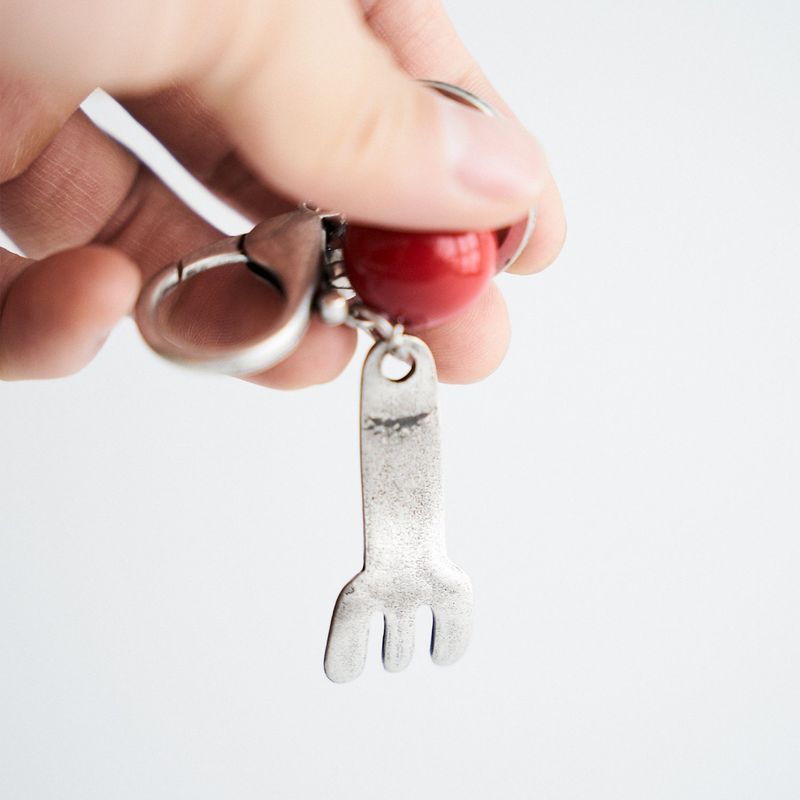 Tomato and fork keyring