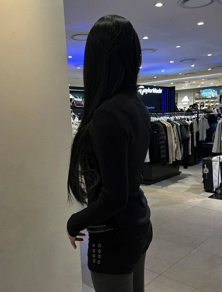 Turtleneck ribbed knit