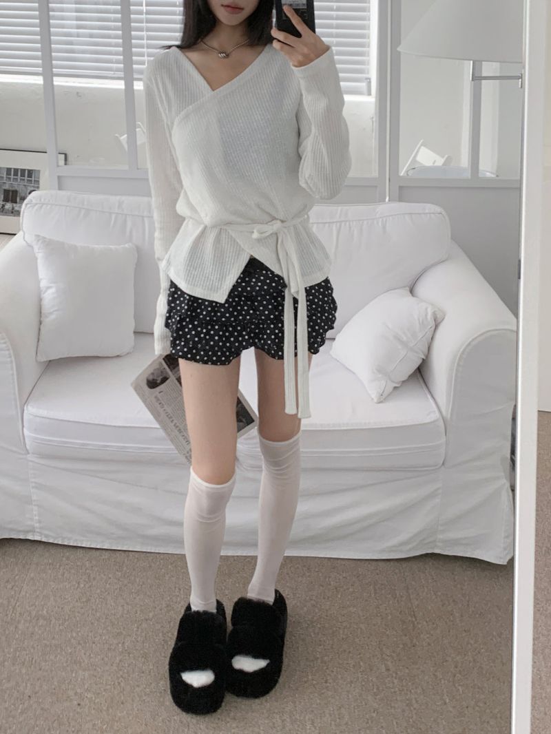 DOTINA Ruffle Dot Mini Pants Skirt (Black)