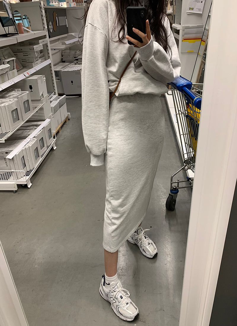 [MADE] Stern hip sweatshirt