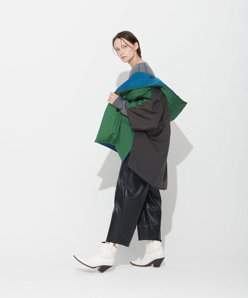 REVERSIBLE PADDING SHAWL_GREEN+BLUE
