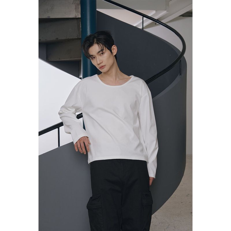 Brushed crop u neck long sleeves(White)
