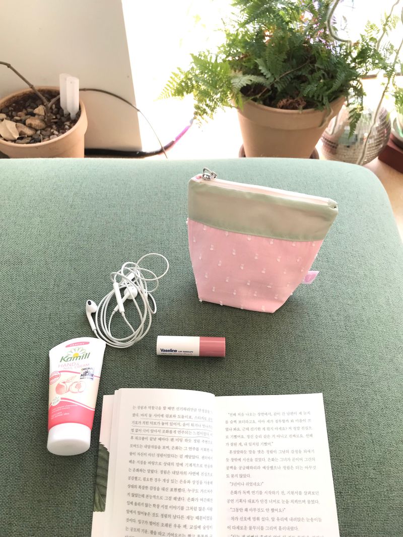 love berry pouch / 2 colors