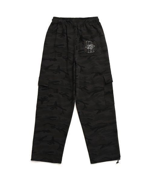 CAMO WIDE STRING CARGO PANTS
