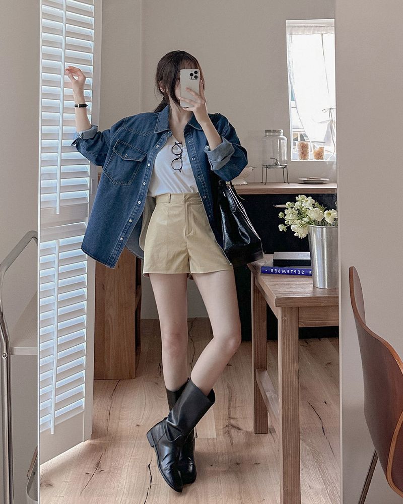 MAYBINS(メイビンス)の「Dori-coated shorts(Pants)」