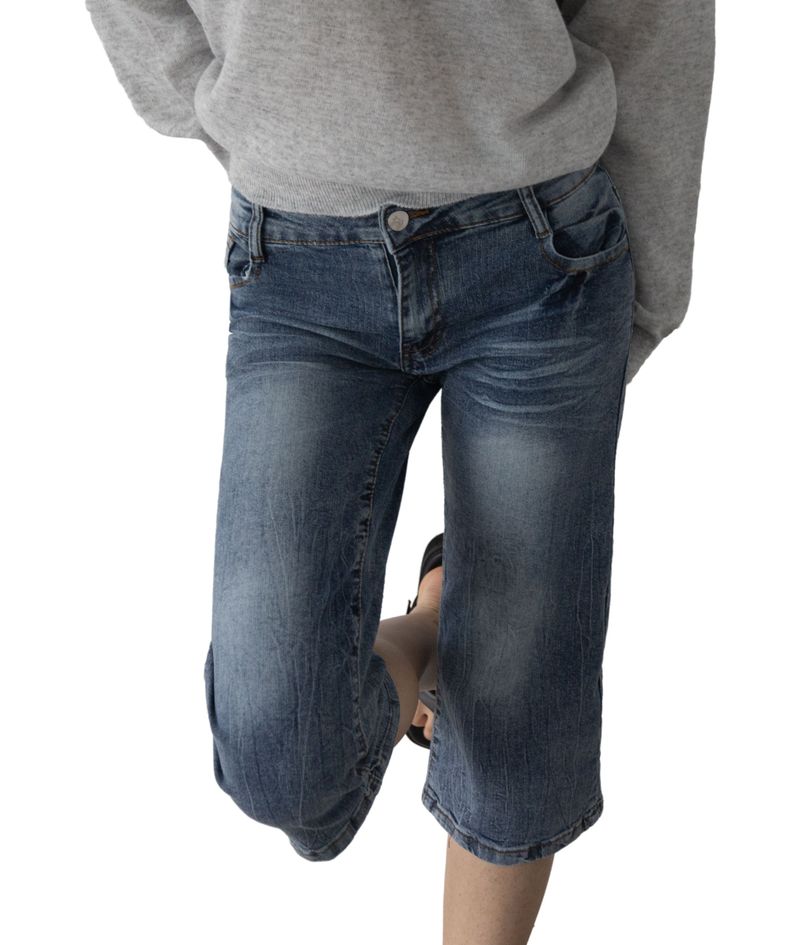 Ebe Low-Rise Capri Denim