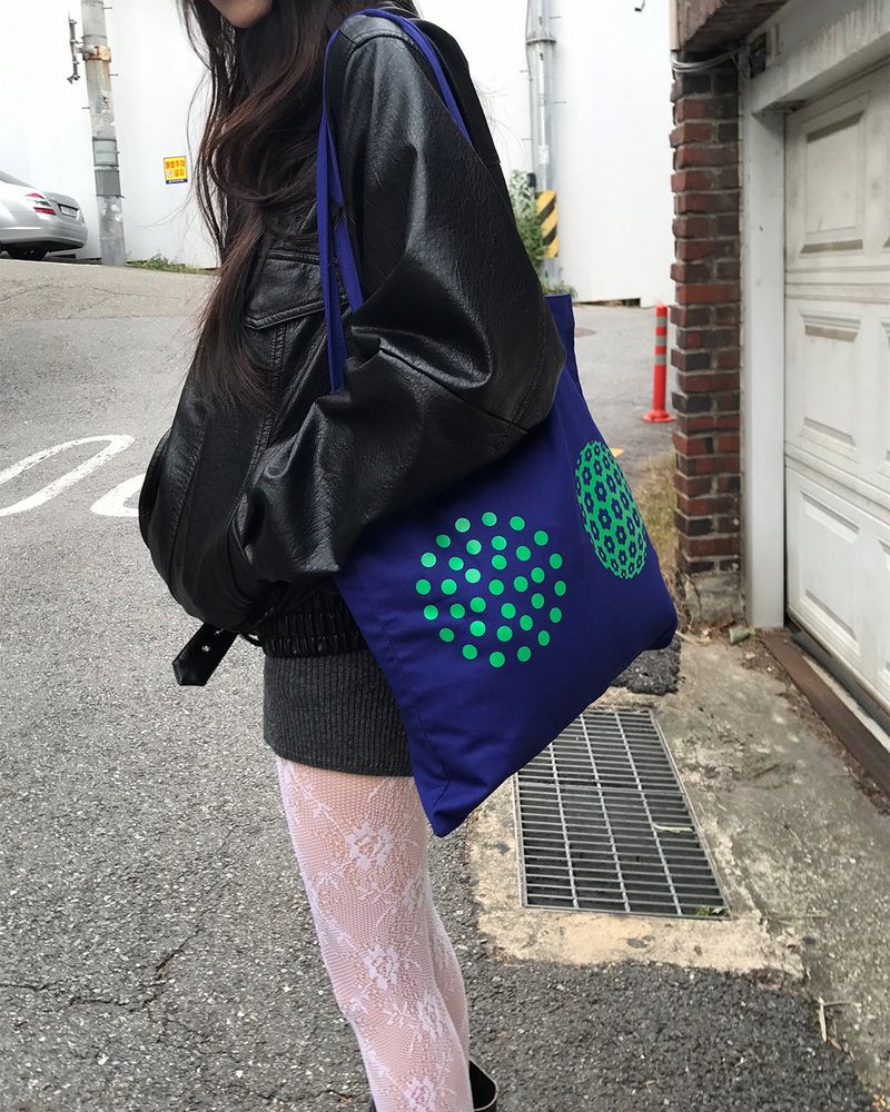 Dot Bag 01 (Cosmic Indigo)