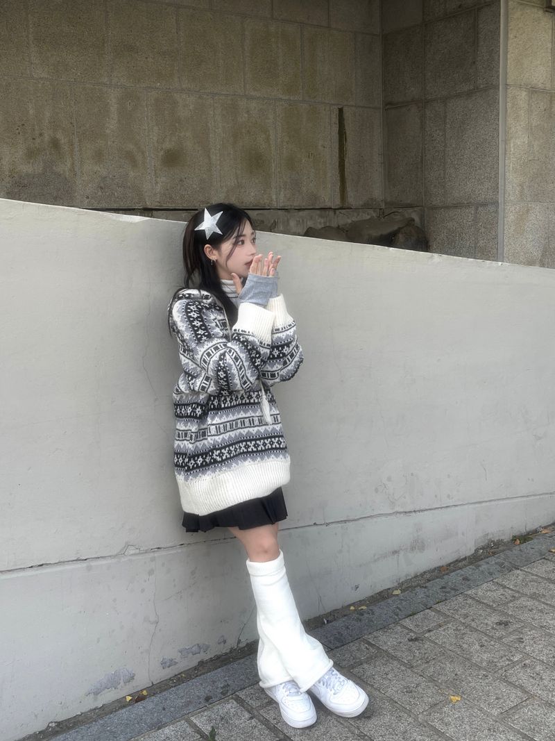 Igloo hooded long knitwear