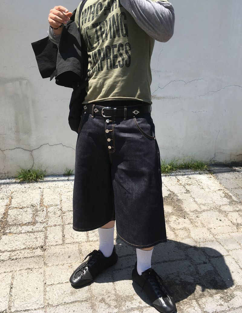 No.1753 BF non fade bermuda SHORTS