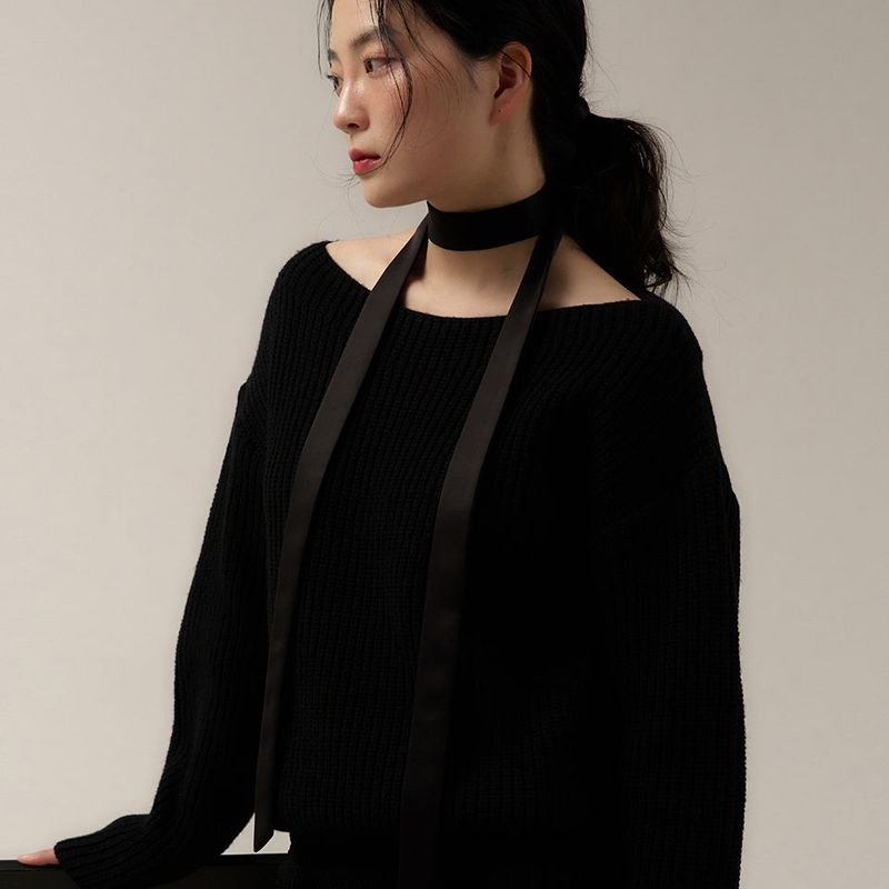 geegee（ジジ）の「ロングサテンスカーフ（ファッション小物）」