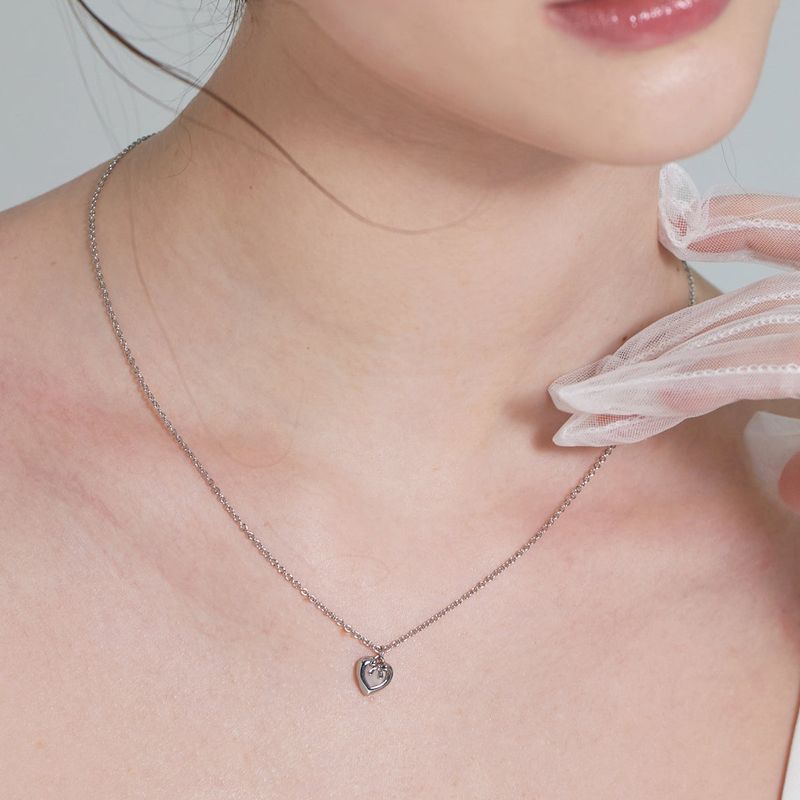 BALLET PINK NECKLACE