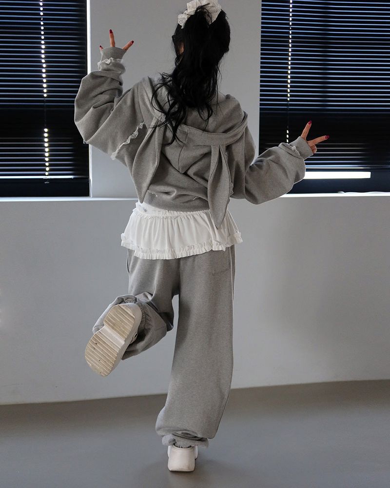 Levit Frill Lace Jogger Pants