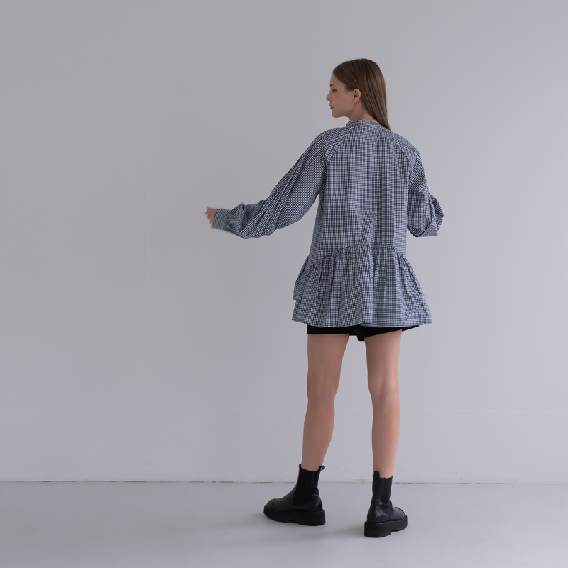 tail blouse