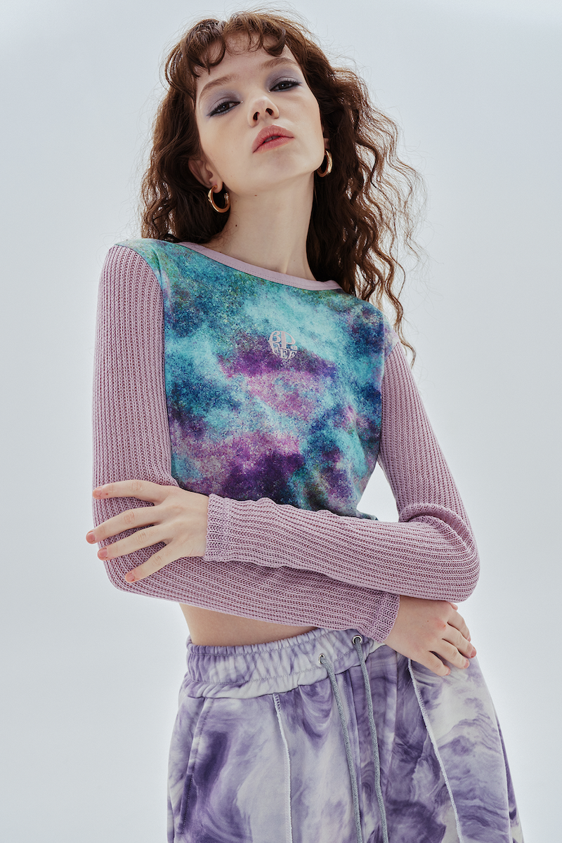 BFEEP(ビーピーピ)の「space tee_lavender(Tops)」