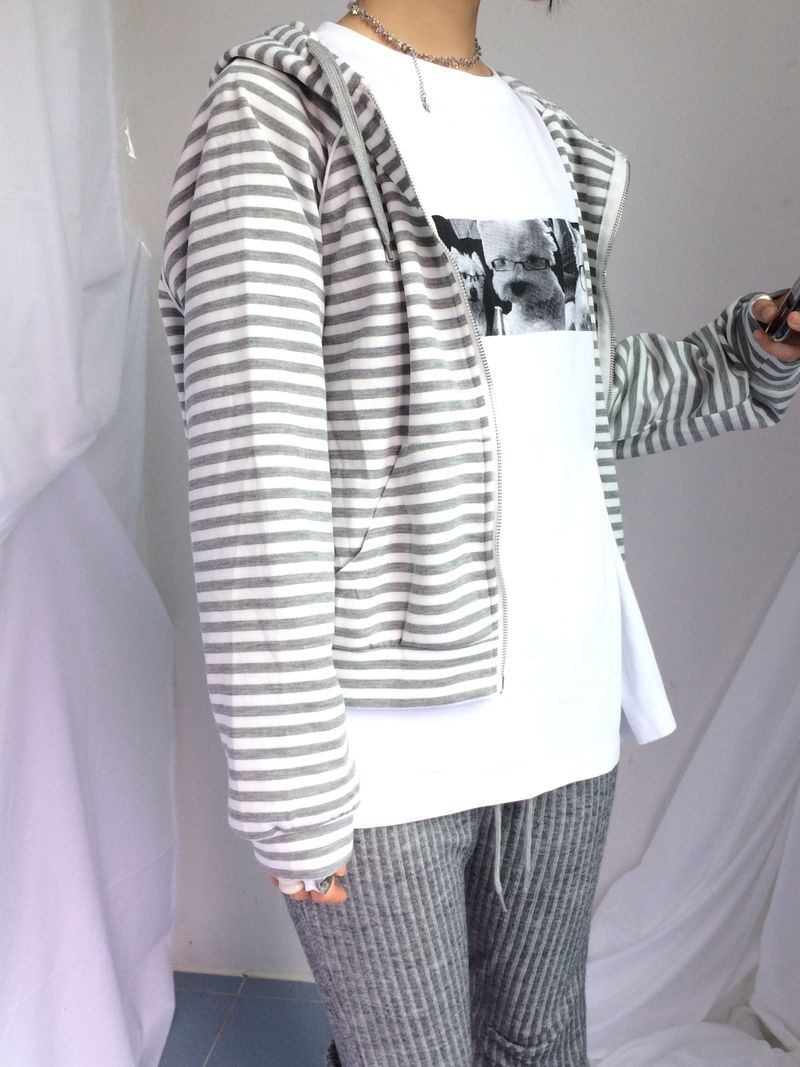 Stripe Semi-Crop Hooded Zip-Up