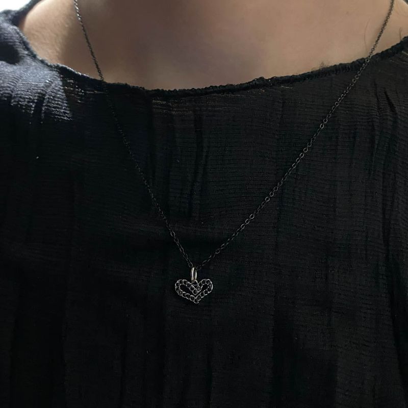 black cubic heart necklace