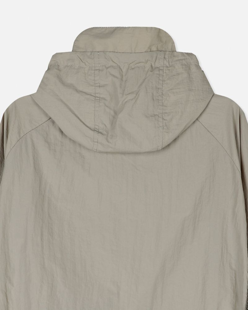 Insert Mesh Hood Windbreaker
