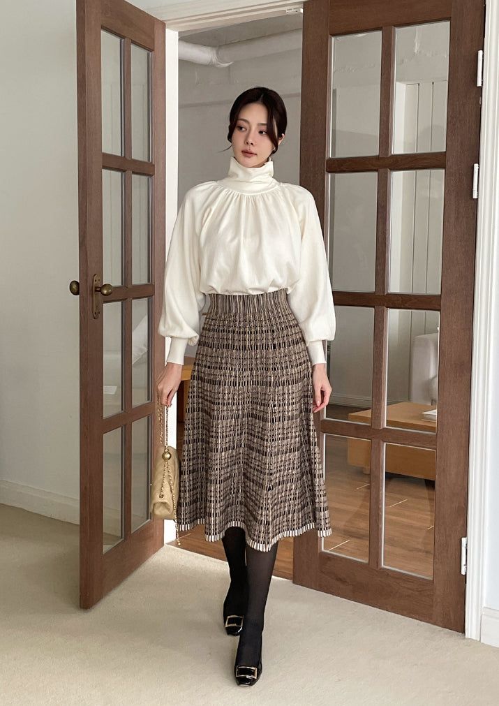 Colb Puff Shirring Button Polar Knit