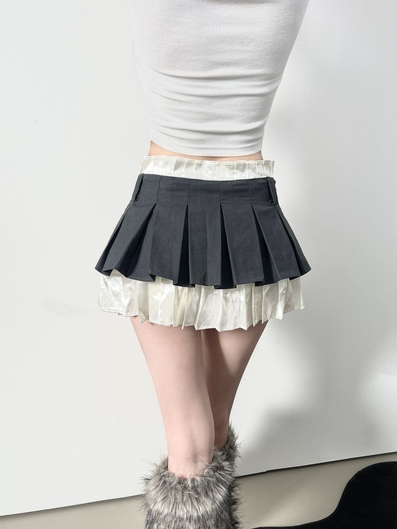 1131. Satin layered mini pleats sk