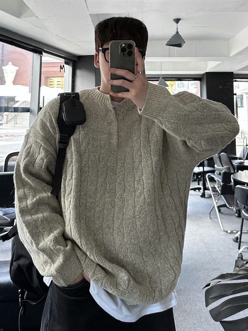 noi round button knit