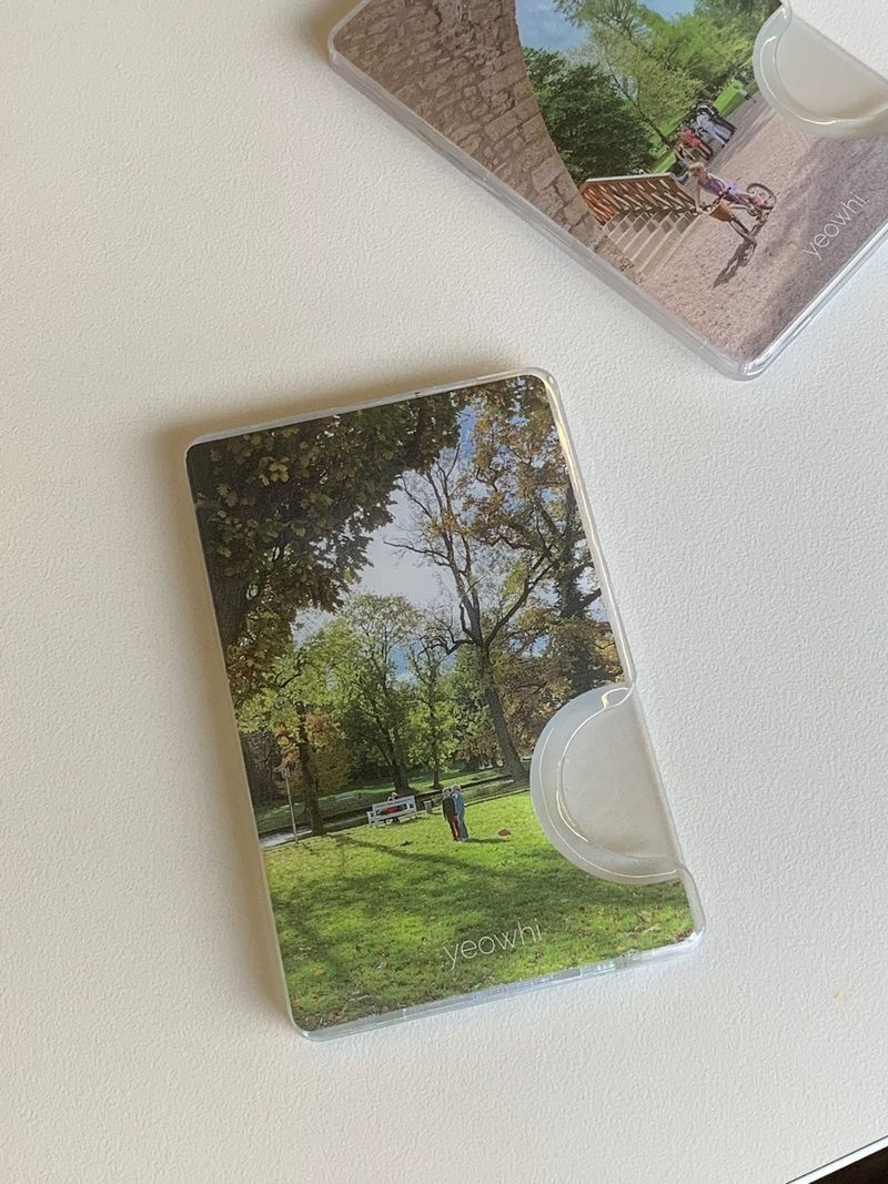 [Magsafe] sun-drenched park in Europe cardslot case