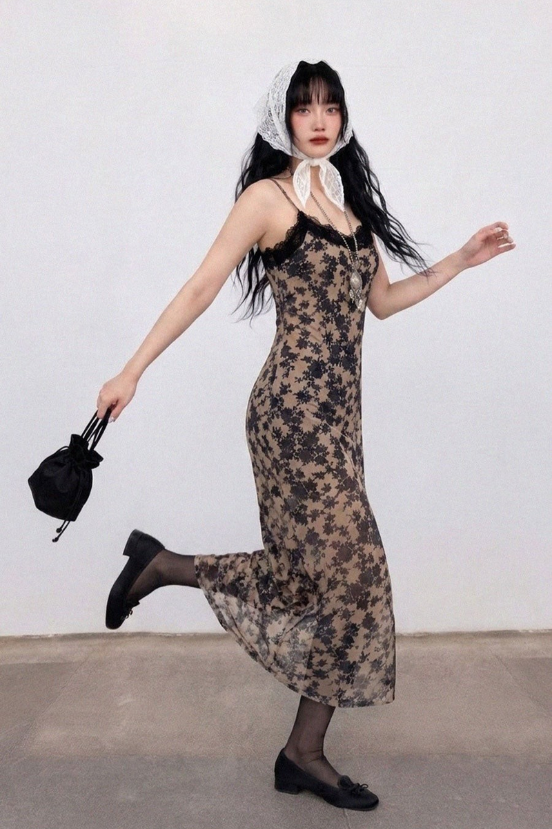 SIREN LACE GOWN SLIT DRESS