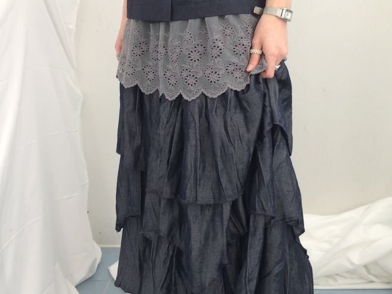 Diagonal Layer Shirring Long Skirt