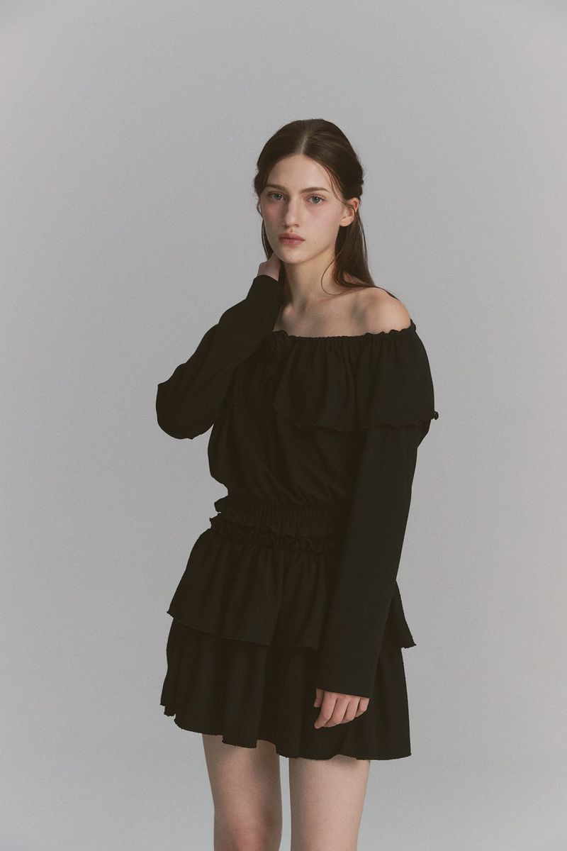 Tulip Off Shoulder Top Black