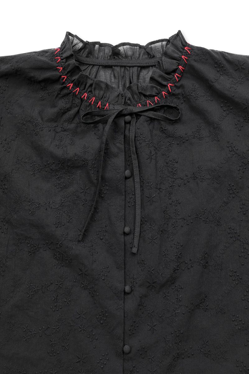 Flower Garden Stitch Blouse [Black]