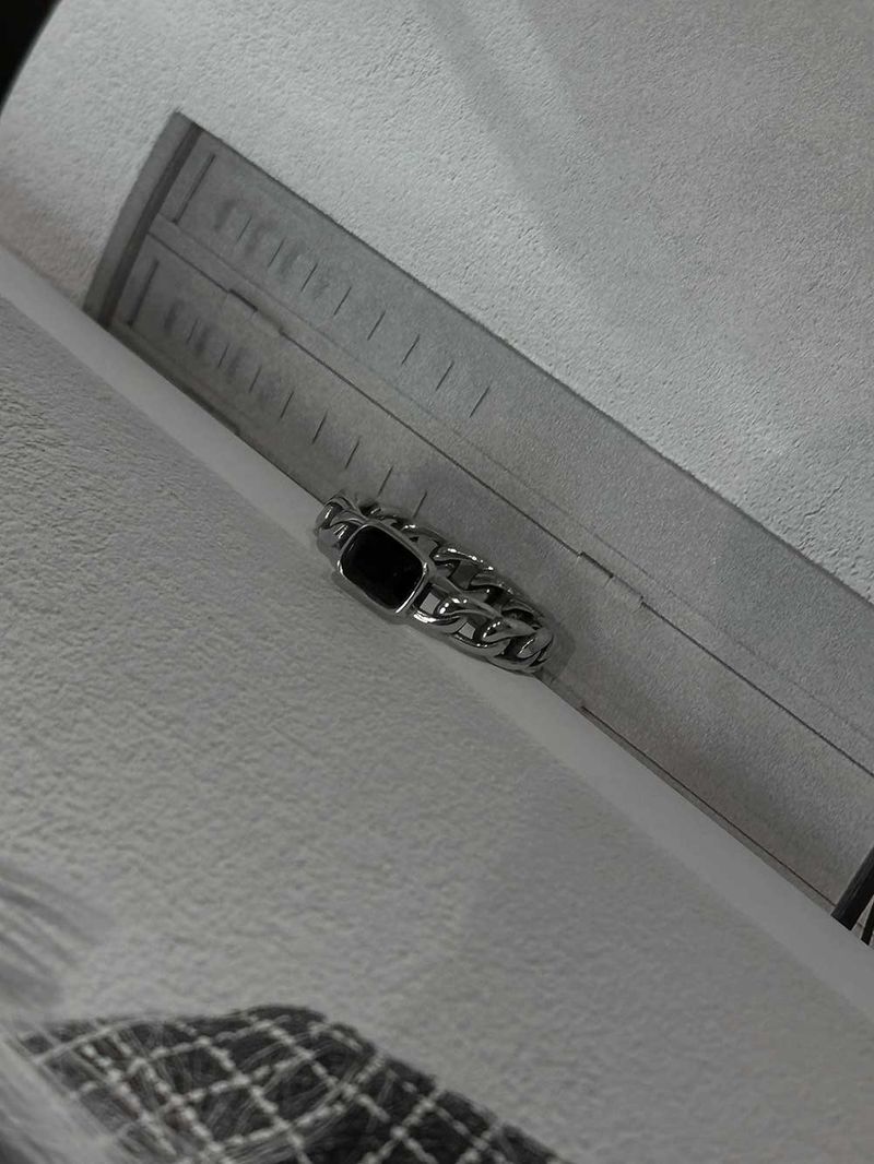 ASCLO Onyx Chain Ring