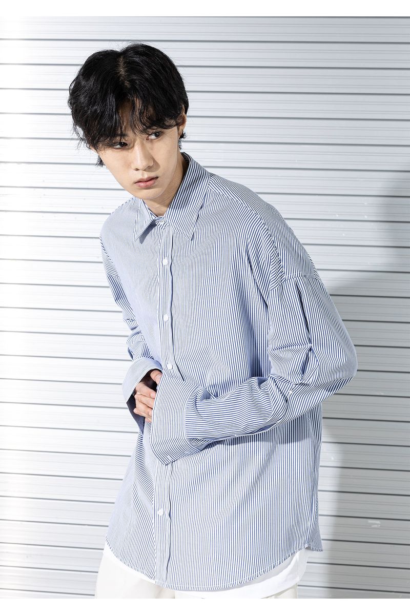 STRIPE INVERTED PLEATS SHIRTS