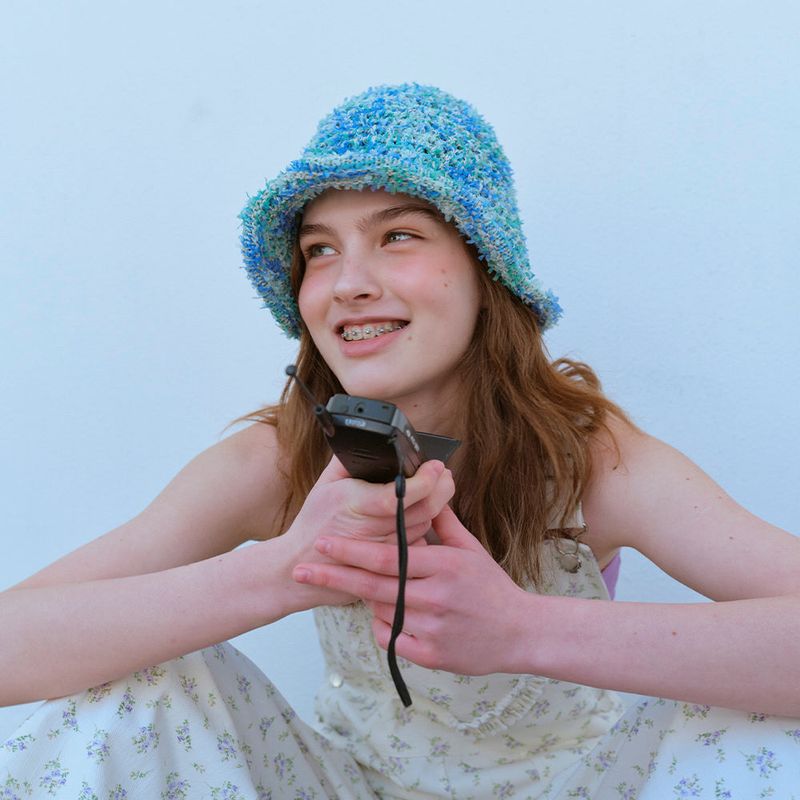 BUTTERFLY KNIT BUCKET HAT