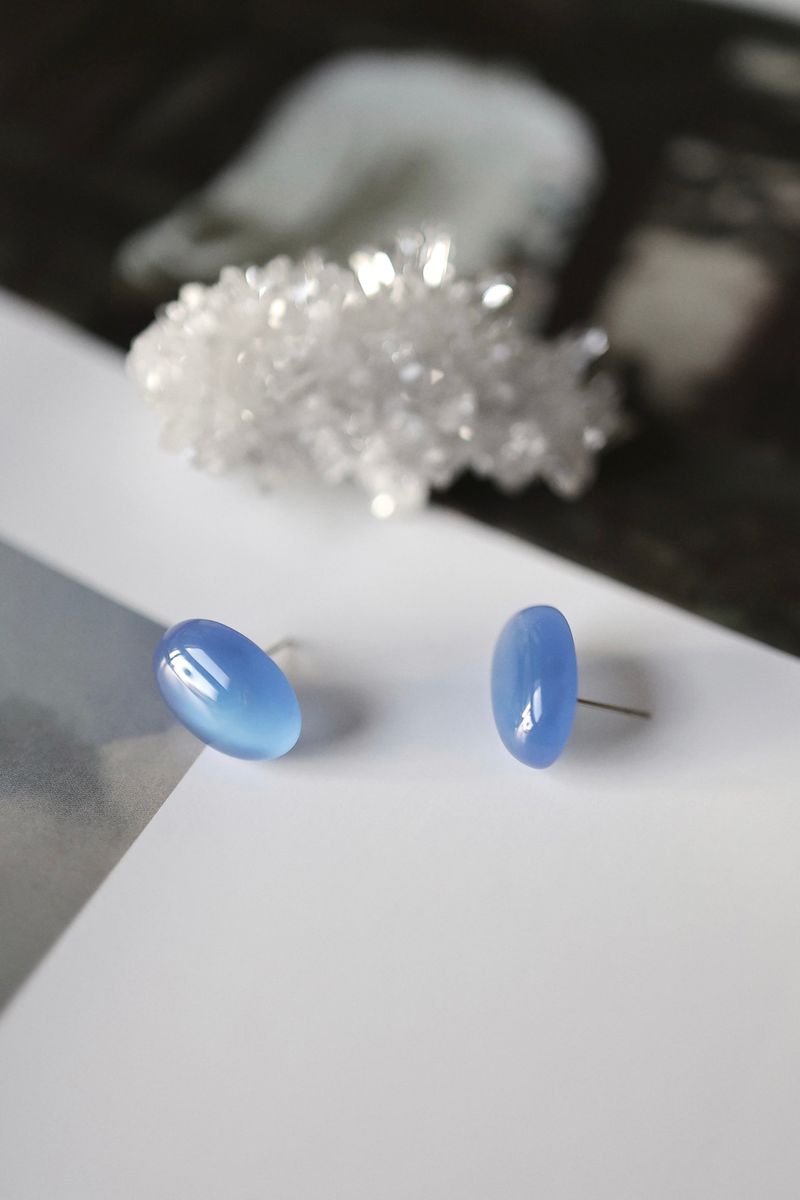 Good Day Blue Agate Oval Pierce handmade