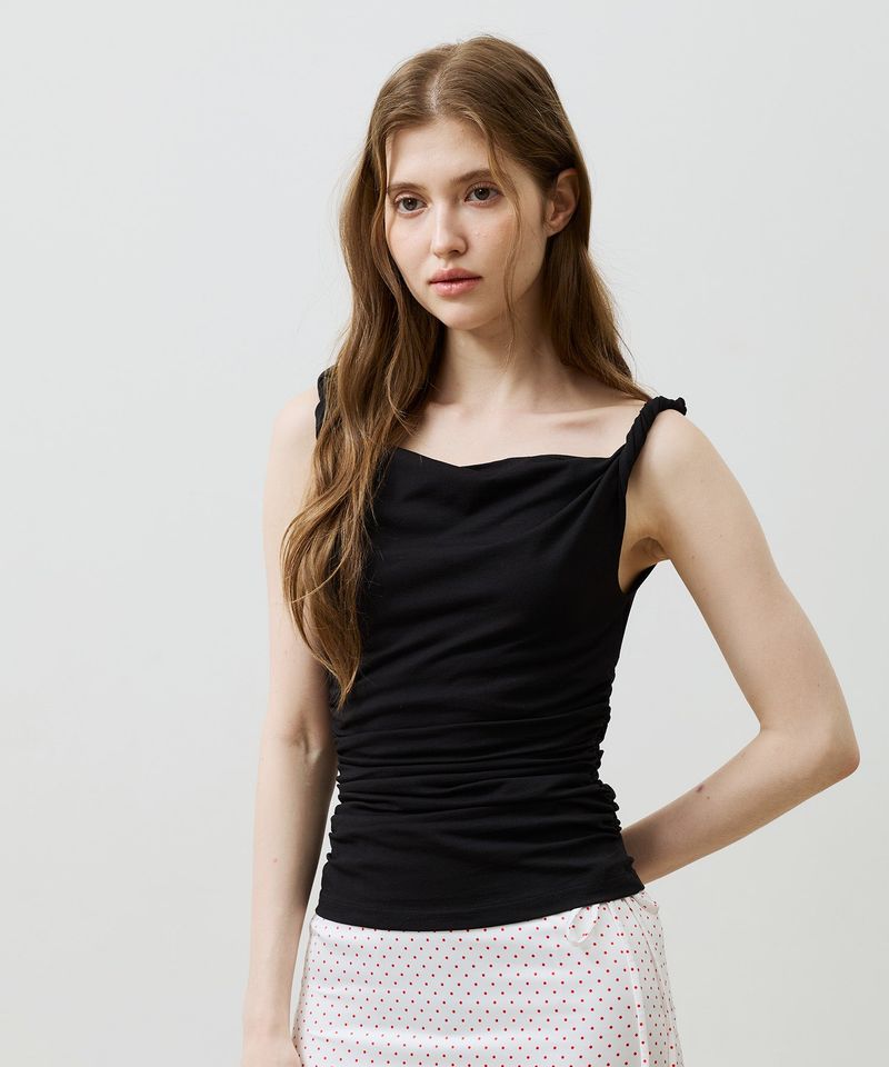 COS TWISTED SHIRRLING TOP / BLACK
