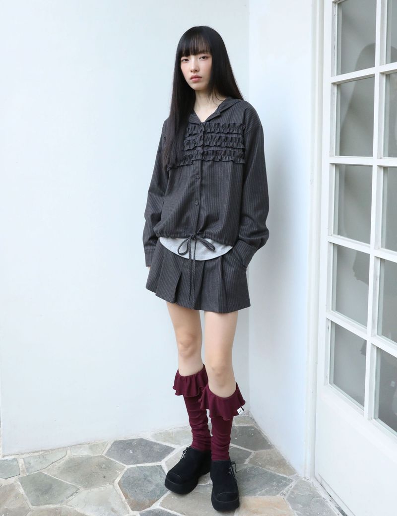 STRIPE PLEATED PANTS(CHARCOAL)
