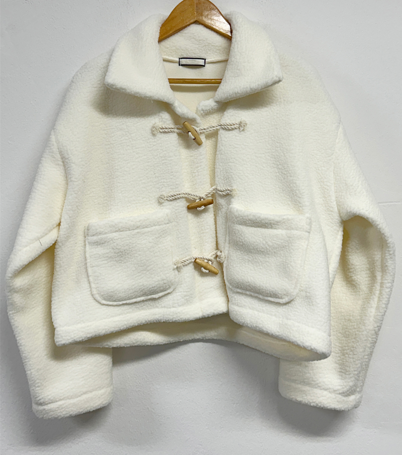 SHEEP FUR SEMI CROPPED TTEOKBOKKI COAT 🤎🤍🧸4COLOR