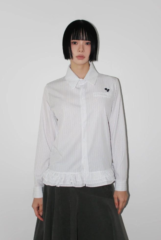 AAKE(アケ)の「BLOOM FRILL STRIPE SHIRT(Tops)」