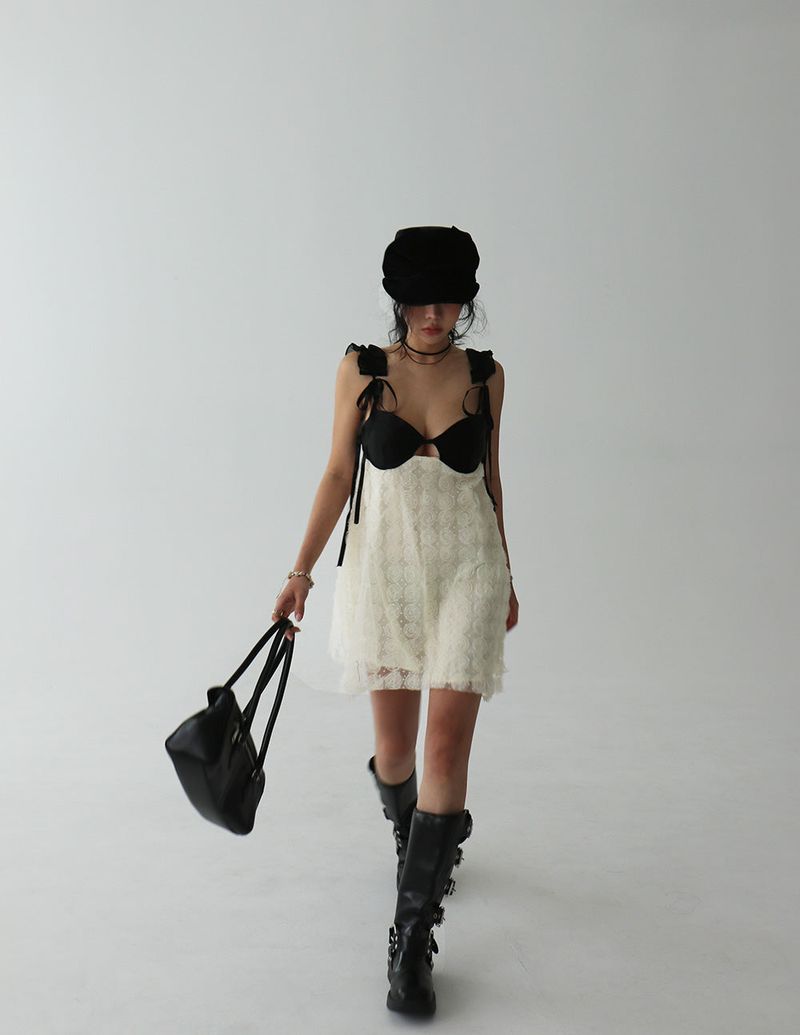 coloring flower embroidered mini dress