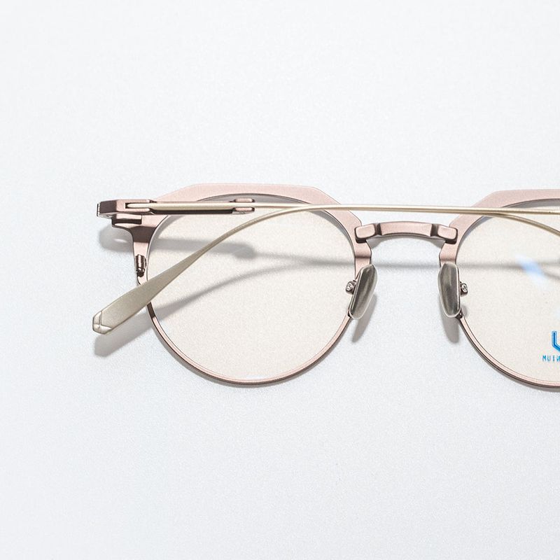 Knouun Round titanium glasses CODE. 104. B Brown N Gold