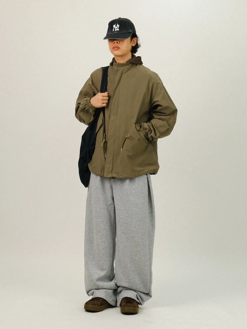 EA String Two-Way Short Field Jacket